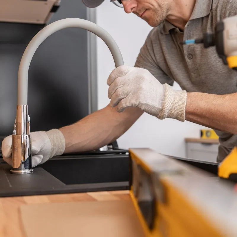 How to Install a Kitchen Faucet in 10 Easy Steps